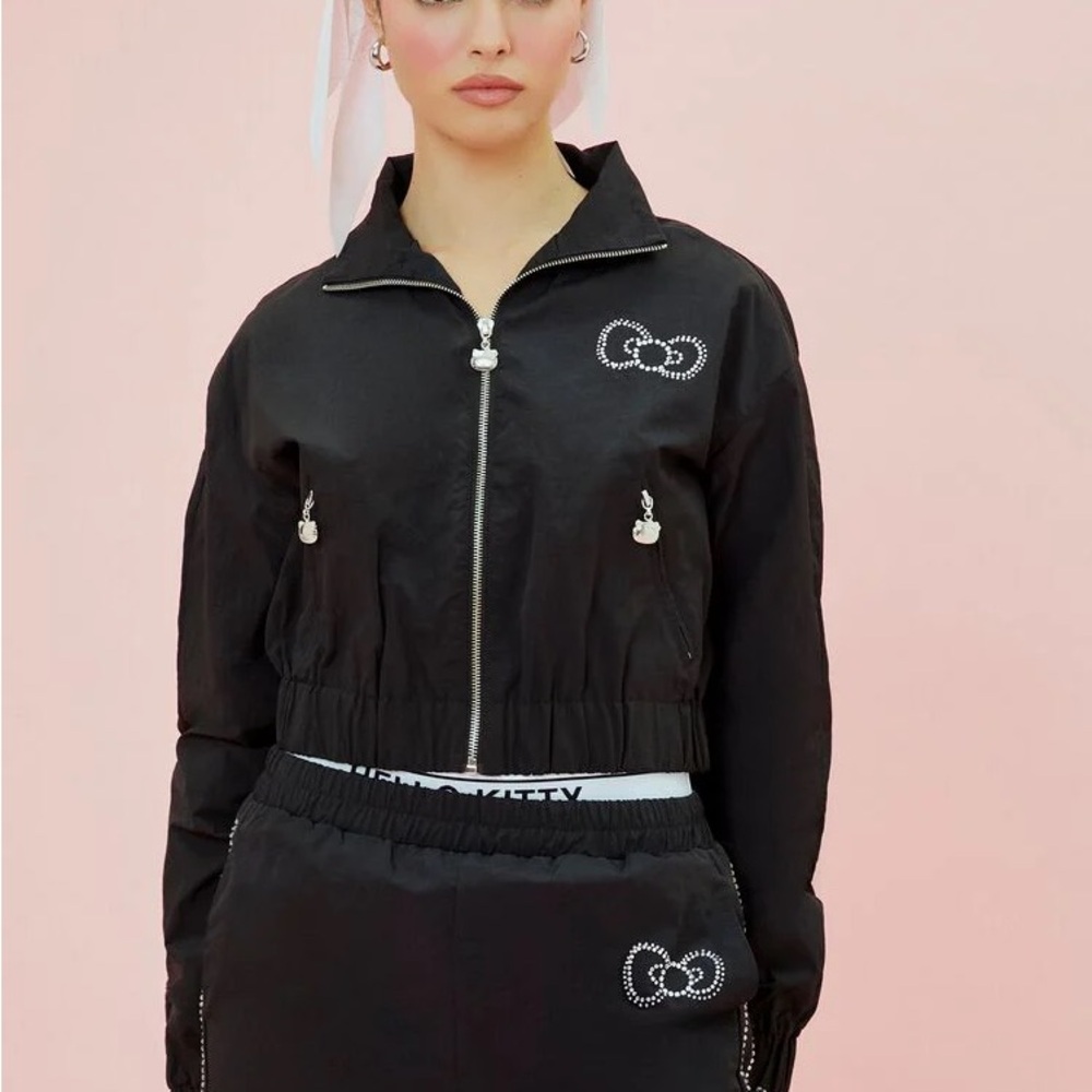 Hello Kitty Black Rhinestone Logo Zip Lightweight Cropped Jacket Windbreaker M